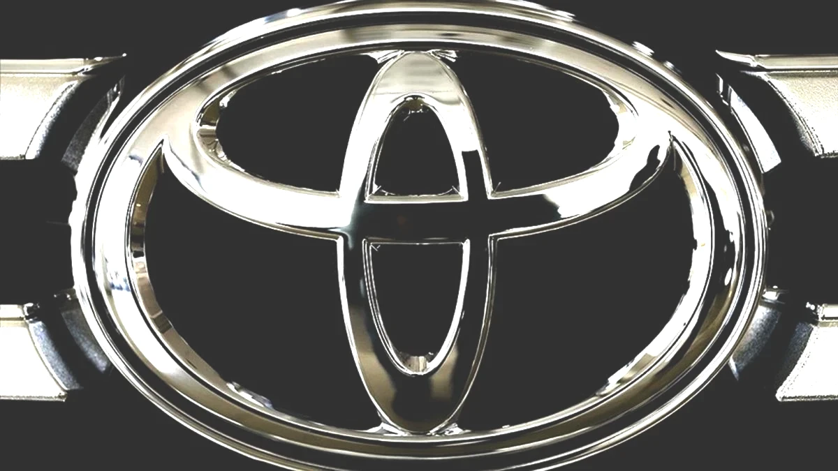 Nisan 2026 Toyota sıfır araç kampanyası: 300 bin TL'ye kadar indirim 1